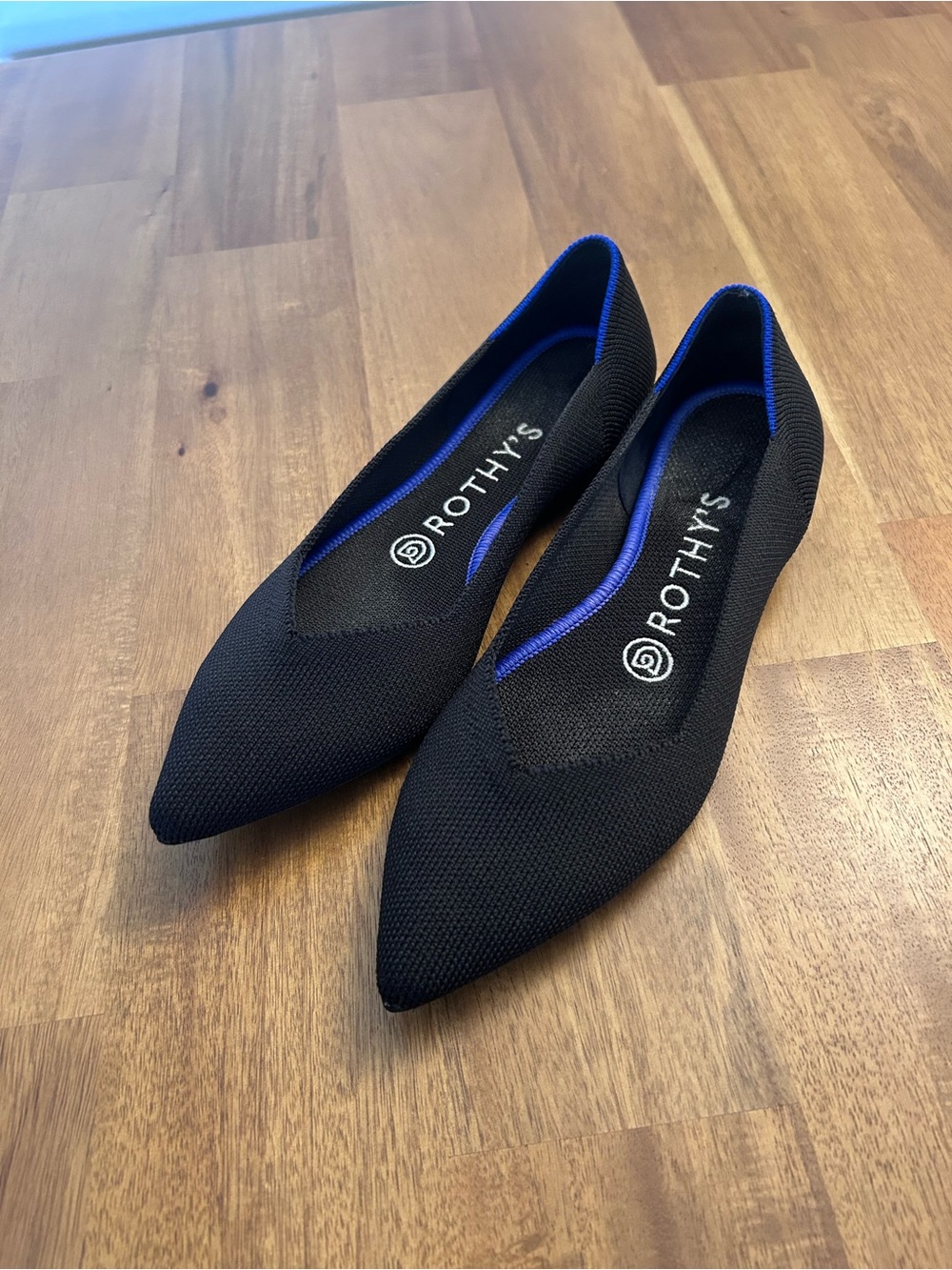Rothy's The Point Flat - Black Size 7